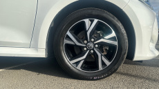 Toyota Yaris 1.5 Hybrid Design 5dr CVT Hybrid Hatchback